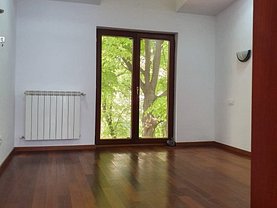 Casa de închiriat 4 camere, în Bucuresti, zona Mihai Bravu