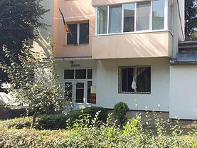 Apartament de vânzare 3 camere, în Targu Mures, zona Tudor