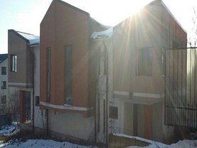 Casa de vânzare 4 camere, în Valea Lupului