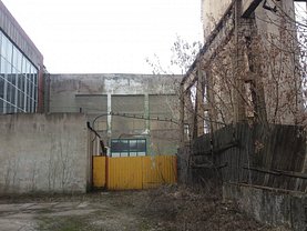 Birou în Baia Mare, Est