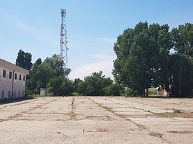 Spaţiu industrial
