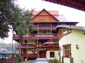 Hotel/pensiune în Vama