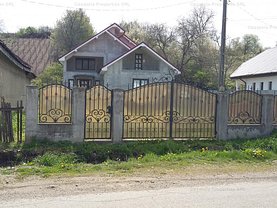 Casa de vânzare sau de închiriat 5 camere, în Pânceşti