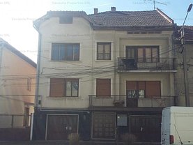 Casa 8 camere în Lugoj, Central