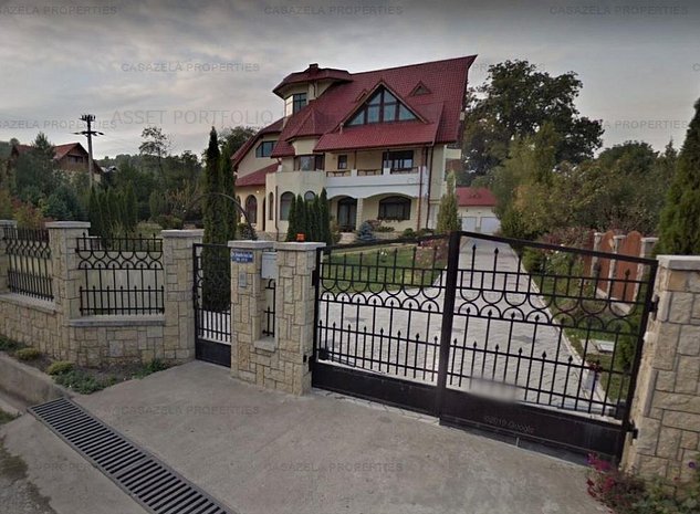 Vila superba cu 9 camere in Breaza, Prahova - imaginea 1