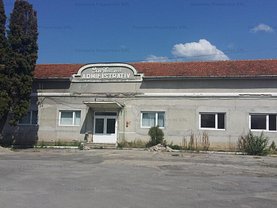 Birou în Caransebes, Central
