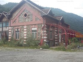 Spaţiu comercial în Cainenii Mari