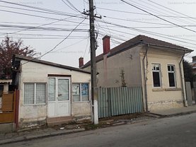 Vânzare spaţiu comercial