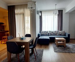 Apartament de închiriat 3 camere, în Constanţa, zona Faleza Nord
