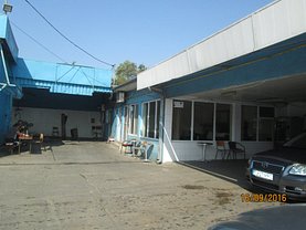 Vânzare spaţiu comercial