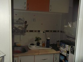 Vânzare spaţiu comercial