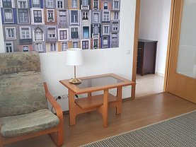 Apartament de închiriat 3 camere, în Bucuresti, zona Titulescu