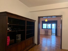 Apartament de vânzare 4 camere, în Bucuresti, zona Romana