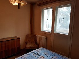 Apartament de vânzare 3 camere, în Bucuresti, zona Titan