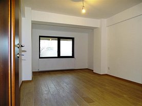 Apartament de vânzare 3 camere, în Bucuresti, zona Bucurestii Noi