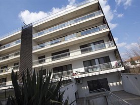 Apartament de vânzare 3 camere, în Bucuresti, zona Straulesti