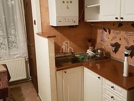 Apartament de vânzare 3 camere, în Târgu Mureş, zona Tudor