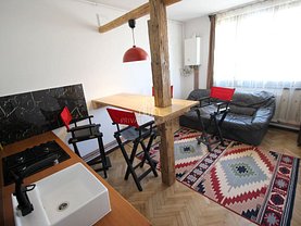 Apartament de închiriat 2 camere, în Târgu Mureş, zona Central