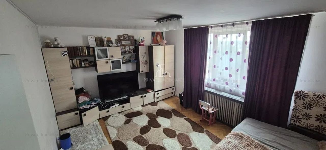 Apartament 3 Camere, Decomandat, Mobilat/Utilat, Zona Dambu