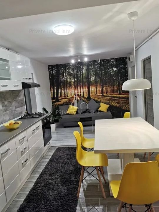 Apartament 3 Camere LUX De Inchiriat, Zona Cornisa