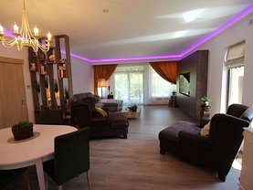 Casa de închiriat 3 camere, în Targu Mures, zona Unirii