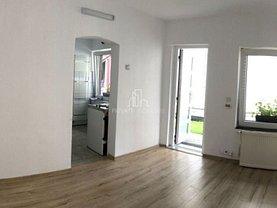 Casa de vânzare 2 camere, în Târgu Mureş, zona 7 Noiembrie
