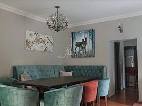 Casa de vânzare 10 camere, în Livezeni