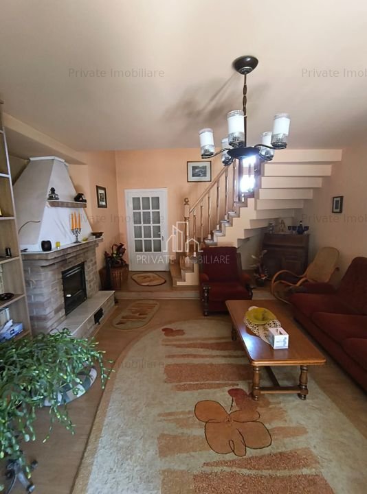 Casa P+M, 6 camere, Singur in Curte - Pretabil activ Com, Zona Liberatii