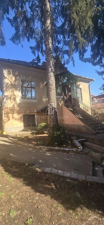 Casa 200 Mp cu teren 567 de Vanzare, Bd 1 Dec 1918, Zona Studio, Tudor