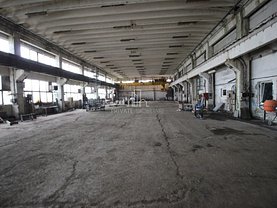 Închiriere spaţiu industrial
