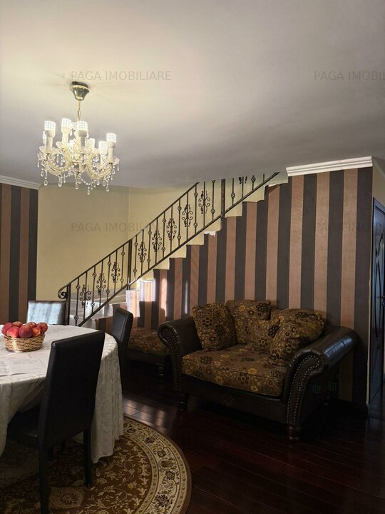 Casa Bucuresti + casa batraneasca renovata 650mp
