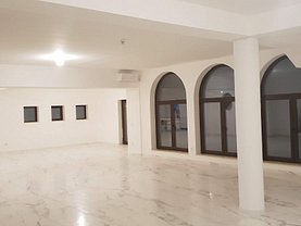 Casa de închiriat 6 camere, în Dumbrăviţa