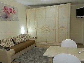 Casa de vânzare 8 camere, în Timişoara, zona Mehala
