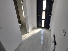 Casa de vânzare 3 camere, în Giroc, zona Central