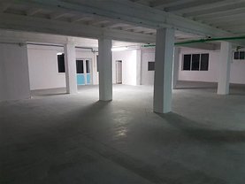 Vânzare spaţiu industrial