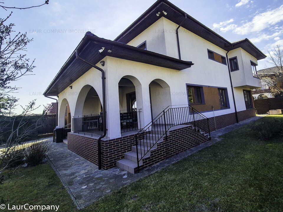 Casa P+1E+M Trivale Pitesti