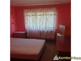 Apartament de vânzare 3 camere, în Bacau, zona Central