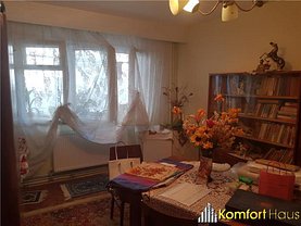 Apartament de vânzare 3 camere, în Bacău, zona Central