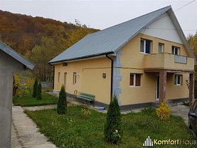 Casa de vânzare 5 camere, în Luncani, zona Central