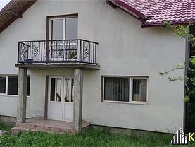 Casa de vânzare 5 camere, în Bacău, zona Central
