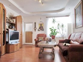Apartament de vânzare 3 camere, în Brasov, zona Blumana