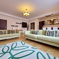 Apartament de vânzare sau de închiriat 3 camere, în Braşov, zona Schei