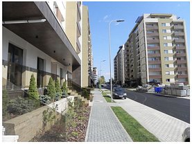 Apartament de închiriat 3 camere, în Brasov, zona Tractorul