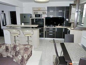 Apartament de vânzare 2 camere, în Braşov, zona Răcădău