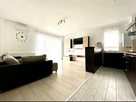 Apartament de vânzare 3 camere, în Braşov, zona Tractorul
