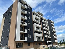 Apartament de vânzare 2 camere, în Braşov, zona Tractorul