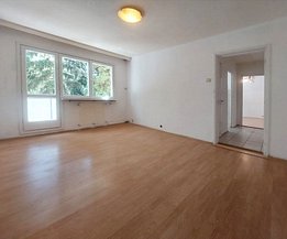 Apartament de vânzare 3 camere, în Brasov, zona Gemenii