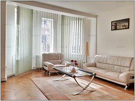 Casa de vânzare sau de închiriat 4 camere, în Brasov, zona 15 Noiembrie