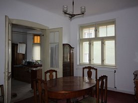 Casa de vânzare 4 camere, în Braşov, zona Centrul Istoric