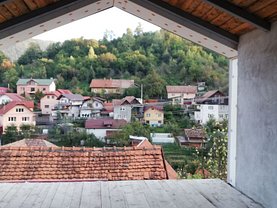 Casa de vânzare 4 camere, în Braşov, zona Schei